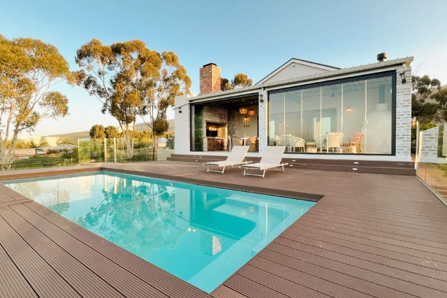 4 Bedroom Property for Sale in Koringberg Western Cape